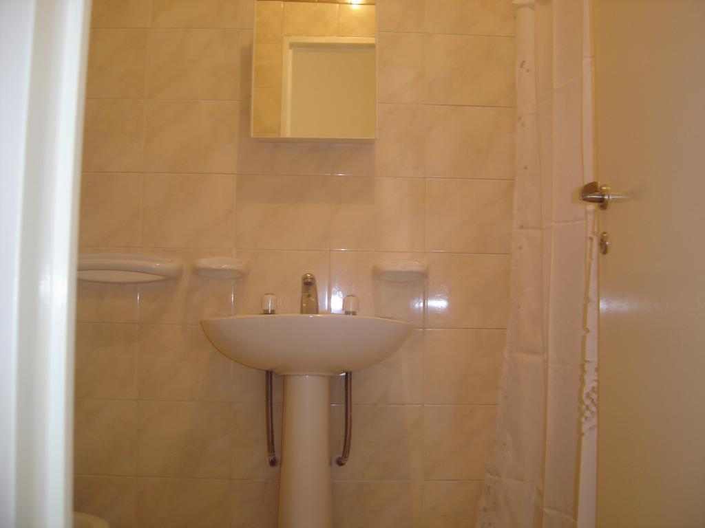 Mari Plaza Hotel Buenos Aires Luaran gambar