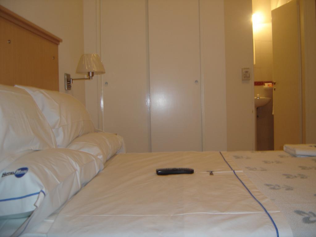 Mari Plaza Hotel Buenos Aires Luaran gambar