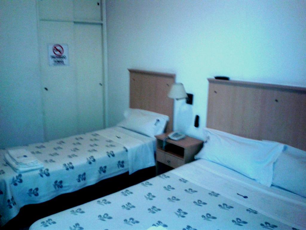 Mari Plaza Hotel Buenos Aires Luaran gambar