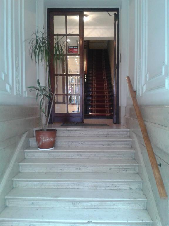 Mari Plaza Hotel Buenos Aires Luaran gambar