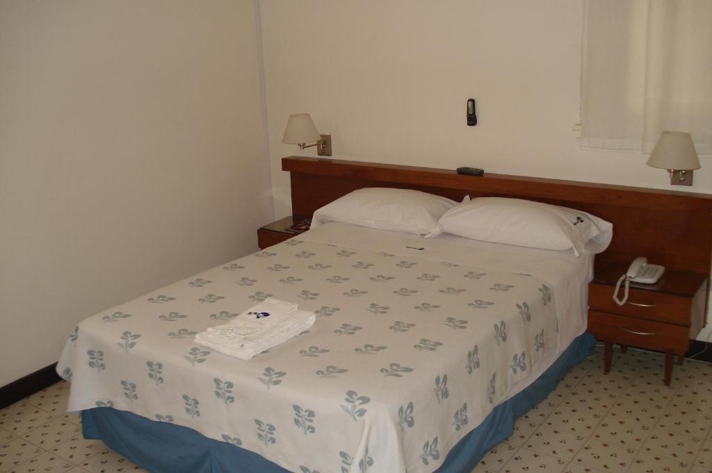 Mari Plaza Hotel Buenos Aires Luaran gambar